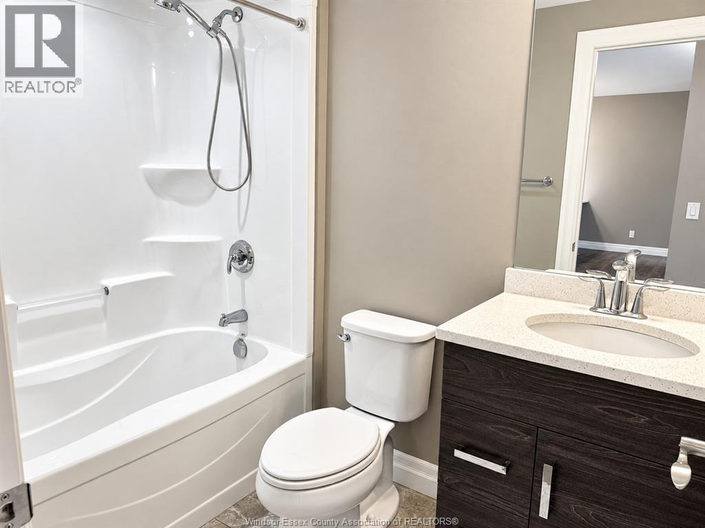 5840 Newman Boulevard Unit# 306, Lasalle, Ontario  N9J 0E3 - Photo 18 - 26022564
