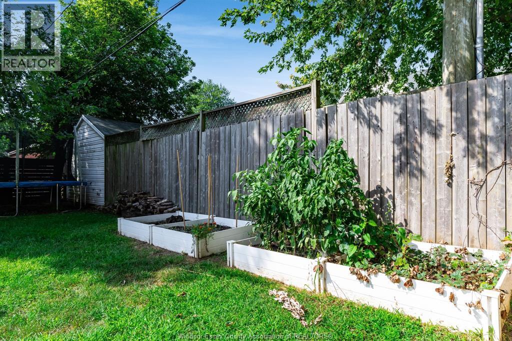13 Westmoreland Avenue, Leamington, Ontario  N8H 3P2 - Photo 27 - 26022560