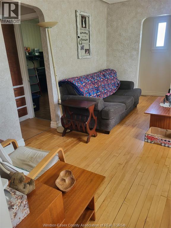 591 Charlotte, Windsor, Ontario  N8X 3A4 - Photo 10 - 26022572
