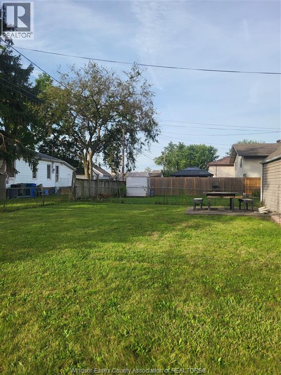 591 Charlotte, Windsor, Ontario  N8X 3A4 - Photo 5 - 26022572