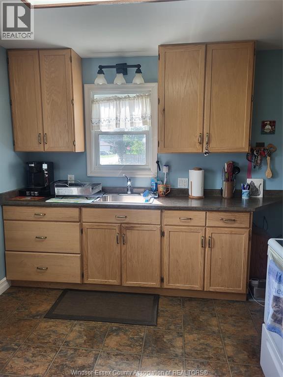 591 Charlotte, Windsor, Ontario  N8X 3A4 - Photo 8 - 26022572