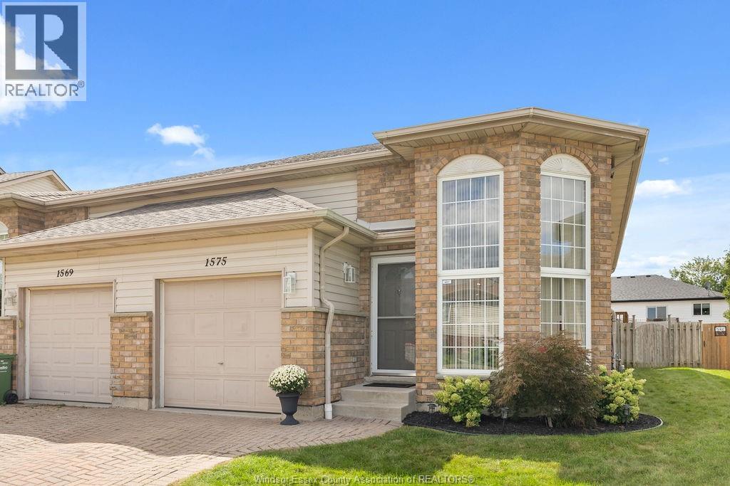 1575 VOLLANS STREET, LaSalle, Ontario