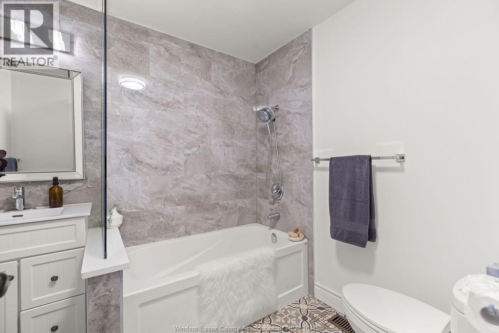 1575 Vollans Street, Lasalle, Ontario  N9H 2M9 - Photo 18 - 26022315