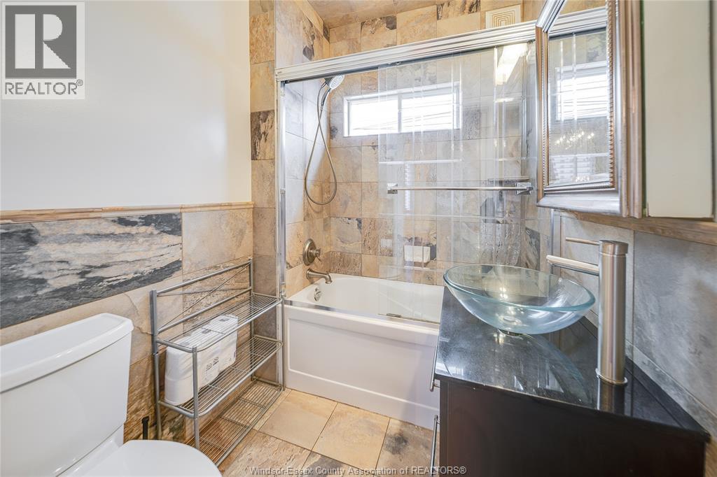 2024 Ottawa Street Unit# Back, Windsor, Ontario  N8Y 1R7 - Photo 22 - 26022567