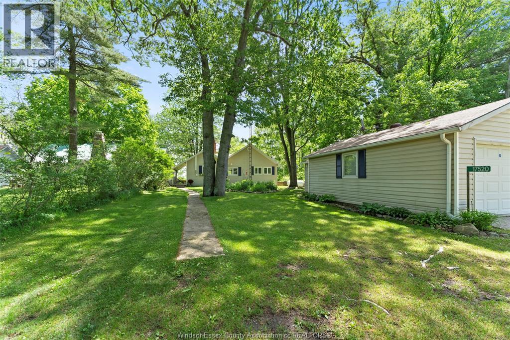 17520 Lakeshore Road, Rondeau Park, Ontario  N0P 1X0 - Photo 24 - 26022512