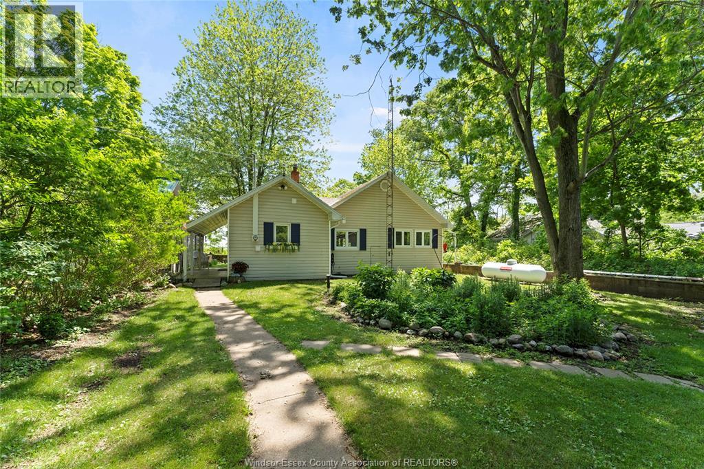 17520 Lakeshore Road, Rondeau Park, Ontario  N0P 1X0 - Photo 28 - 26022512