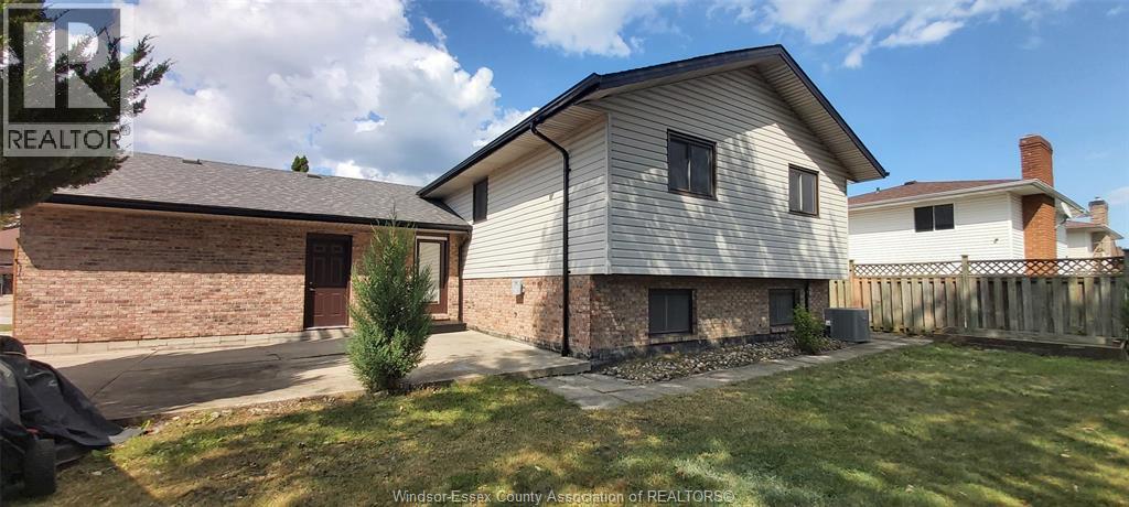 8339 Kingston Crescent, Windsor, Ontario  N8S 4R7 - Photo 46 - 26022601