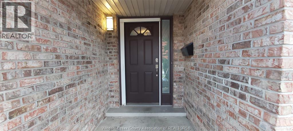 8339 Kingston Crescent, Windsor, Ontario  N8S 4R7 - Photo 6 - 26022601