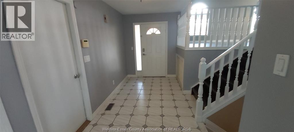 8339 Kingston Crescent, Windsor, Ontario  N8S 4R7 - Photo 8 - 26022601