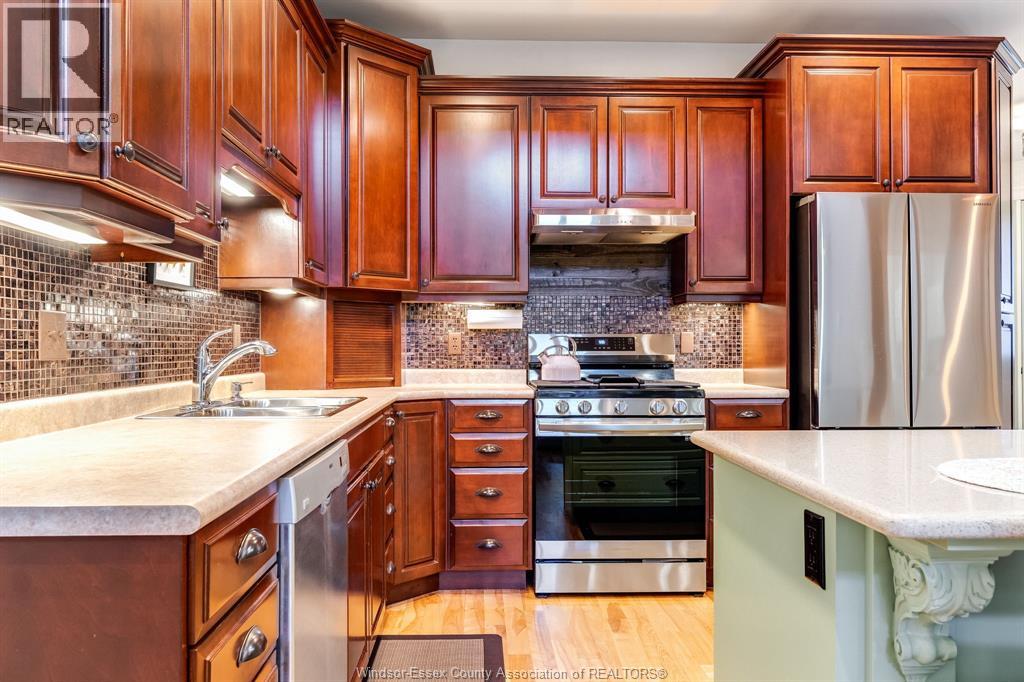 10 Babkirk Lane, Leamington, Ontario  N8H 0A1 - Photo 6 - 26022547
