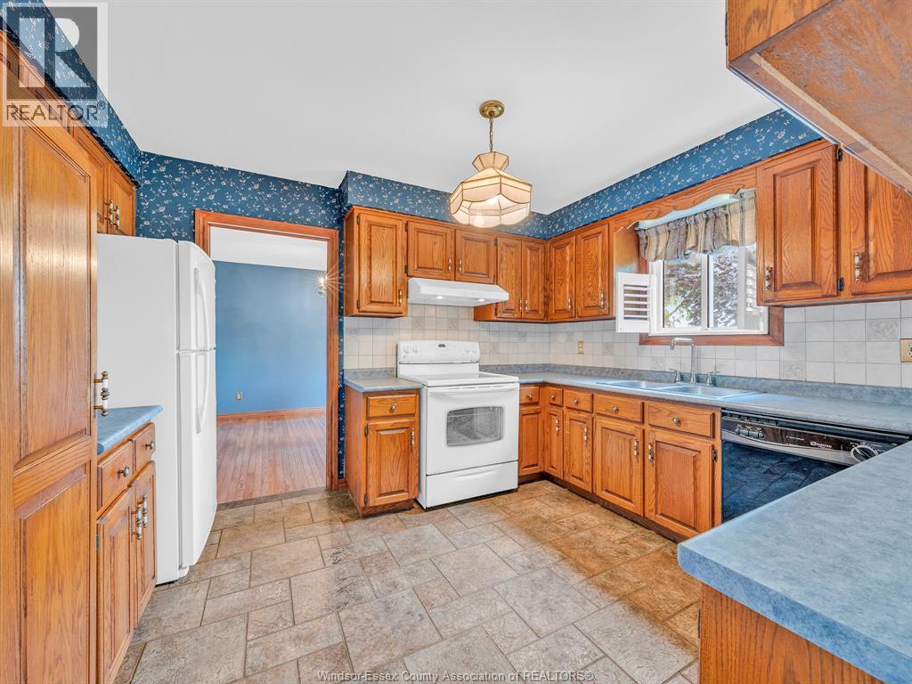 132 Lydia, Amherstburg, Ontario  N9V 3R3 - Photo 13 - 26022604