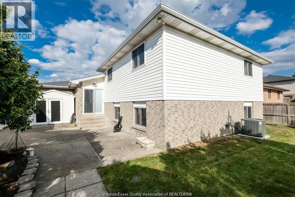 1237 Kenwick Way, Lasalle, Ontario  N9H 2G6 - Photo 17 - 26022481