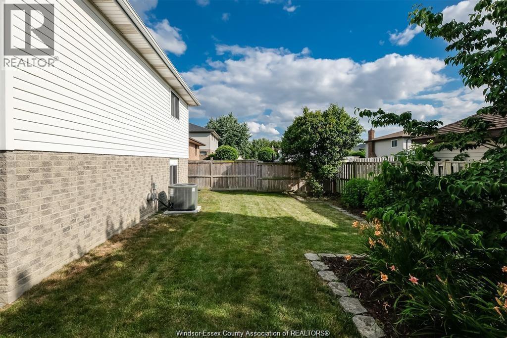 1237 Kenwick Way, Lasalle, Ontario  N9H 2G6 - Photo 18 - 26022481