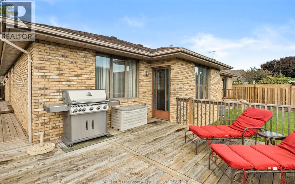1748 Hebert Street, Tecumseh, Ontario  N8N 4G2 - Photo 28 - 26022376