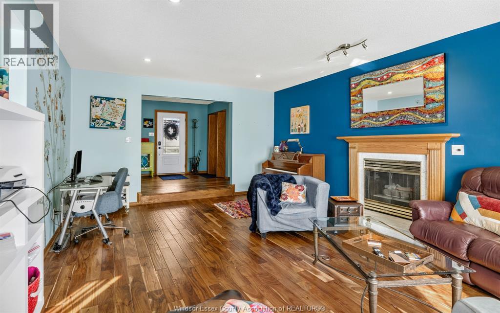 1748 Hebert Street, Tecumseh, Ontario  N8N 4G2 - Photo 8 - 26022376
