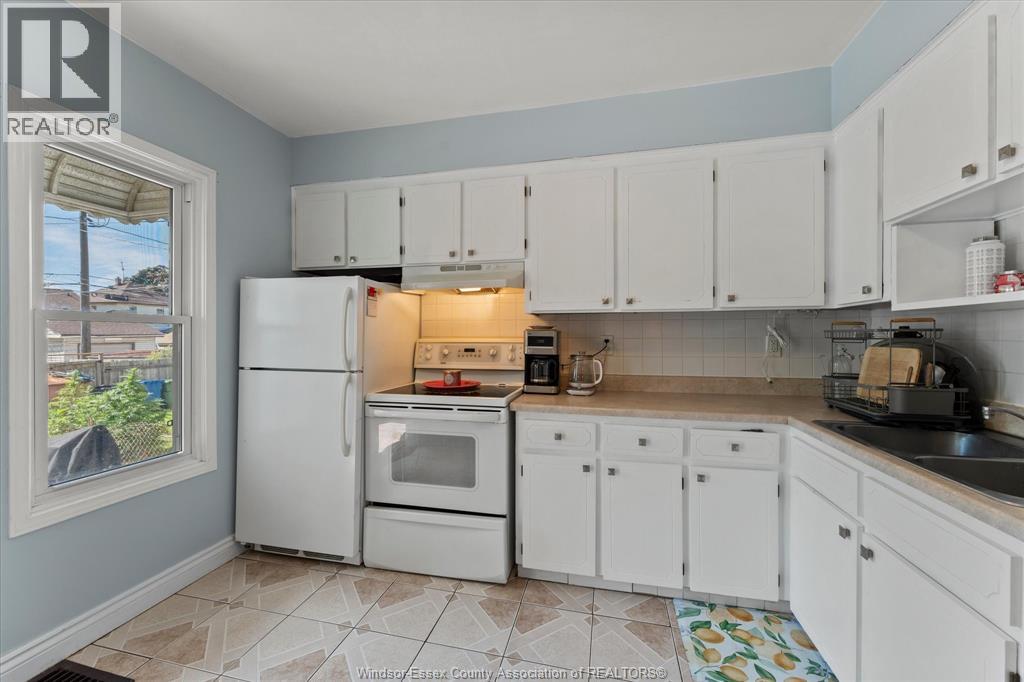 1535 Moy Avenue, Windsor, Ontario  N8X 1J4 - Photo 14 - 26022611
