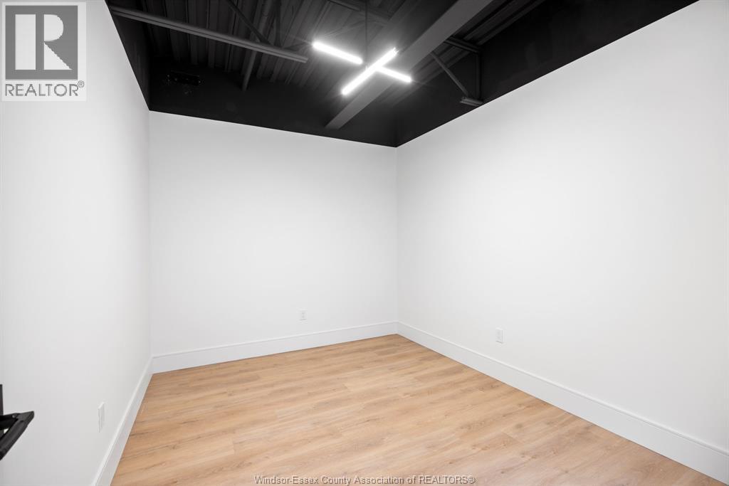 3850 Dougall Unit# 202, Windsor, Ontario  N9G 1X2 - Photo 10 - 26022609