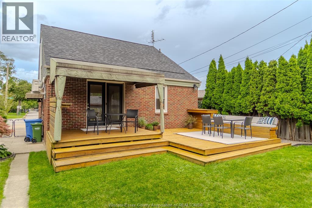 2333 Kildare Road, Windsor, Ontario  N8W 2X6 - Photo 27 - 26022381