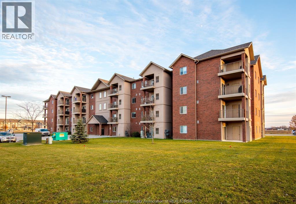 2650 Sandwich West PARKWAY Unit# 301, LaSalle, Ontario