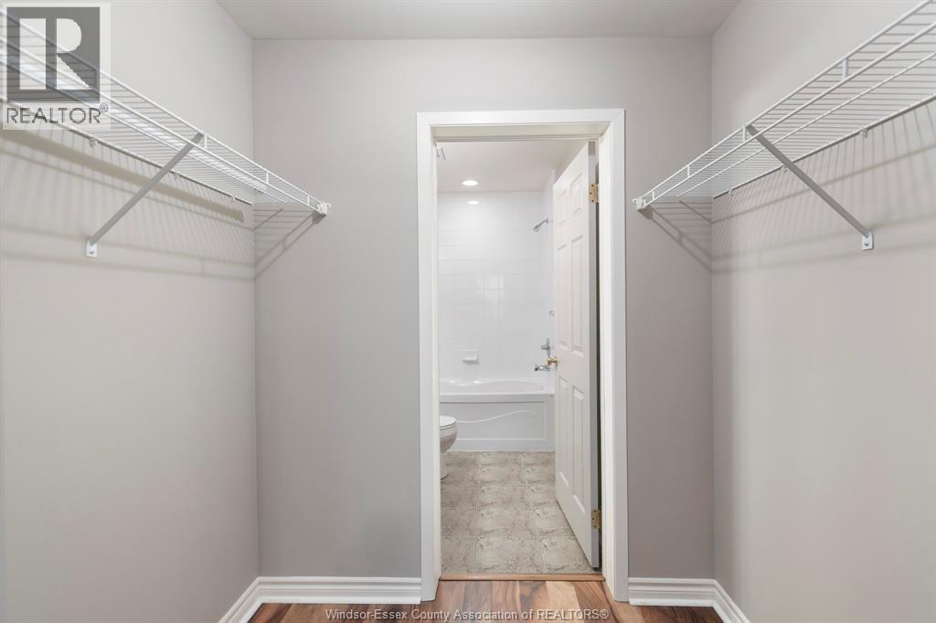 2650 Sandwich West Parkway Unit# 301, Lasalle, Ontario  N9H 0A7 - Photo 11 - 26022348