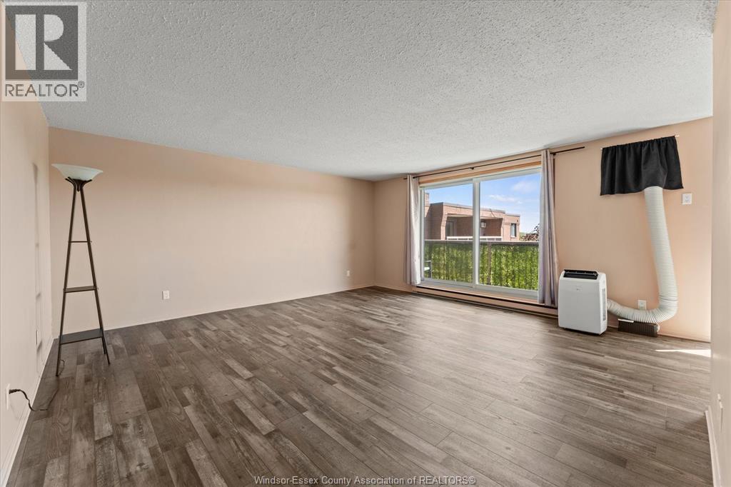 3936 Wyandotte Street East Unit# 509, Windsor, Ontario  N8Y 1G3 - Photo 2 - 26022621