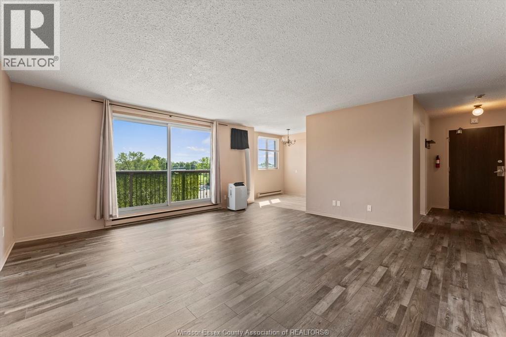 3936 Wyandotte Street East Unit# 509, Windsor, Ontario  N8Y 1G3 - Photo 3 - 26022621