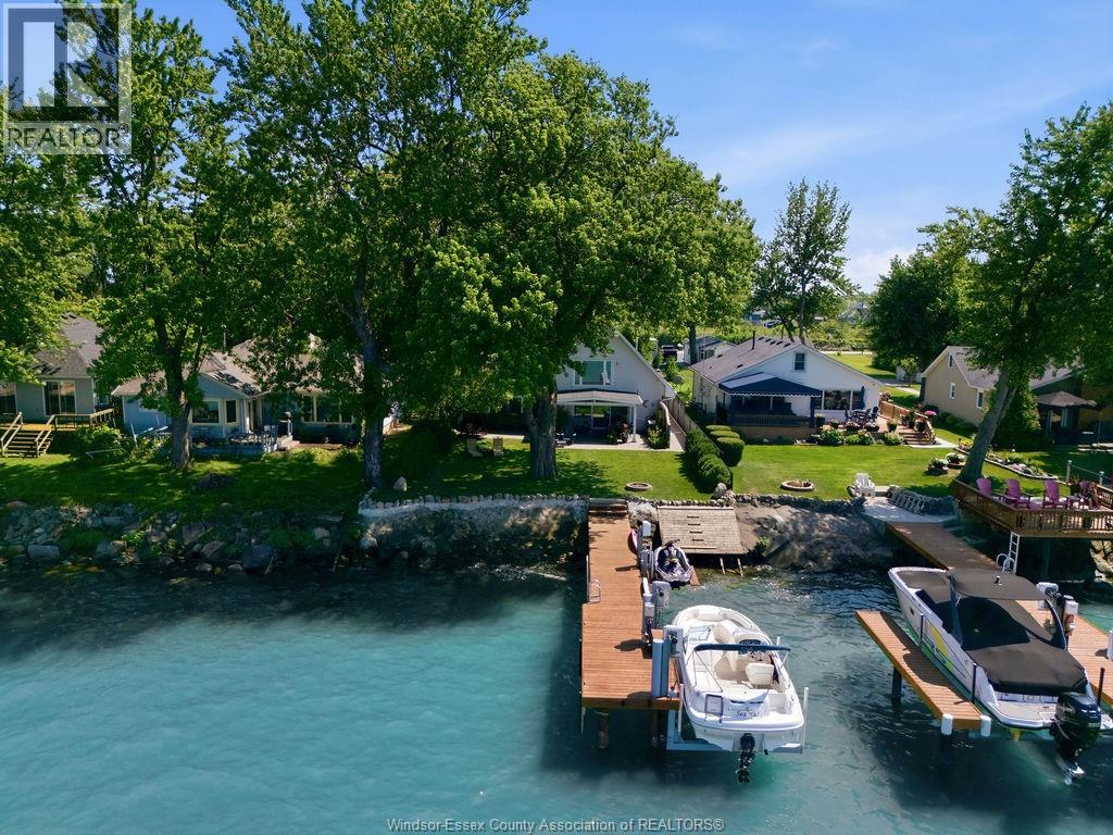 431 Charron Beach, Lakeshore, Ontario  N0R 1A0 - Photo 2 - 26022610
