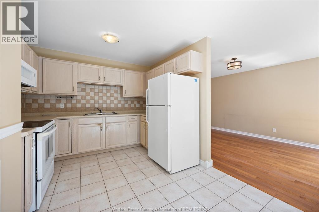 1015 King Charles, Lakeshore, Ontario  N0R 1A0 - Photo 5 - 26022642