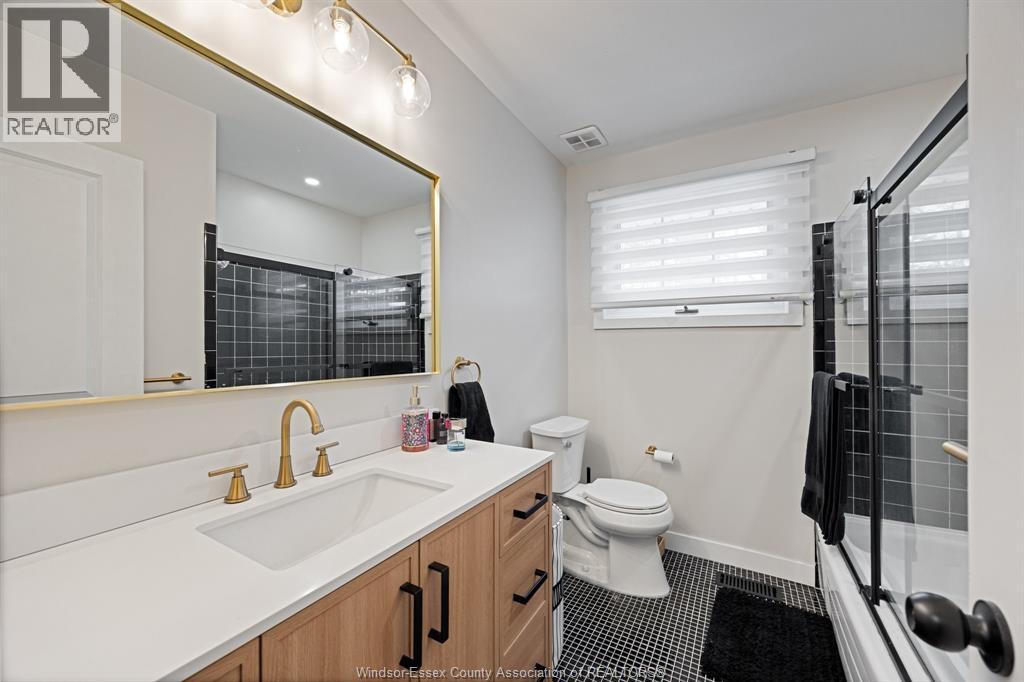 945 Laurier, Lasalle, Ontario  N9J 1M9 - Photo 21 - 26022641