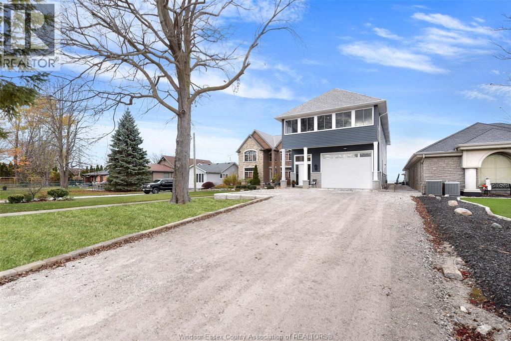 1696 Caille Avenue, Lakeshore, Ontario  N0R 1A0 - Photo 4 - 26022630