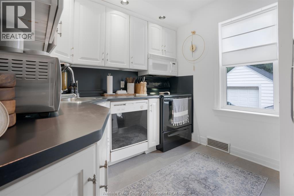 11 College, Chatham, Ontario  N7M 4W7 - Photo 17 - 26022631