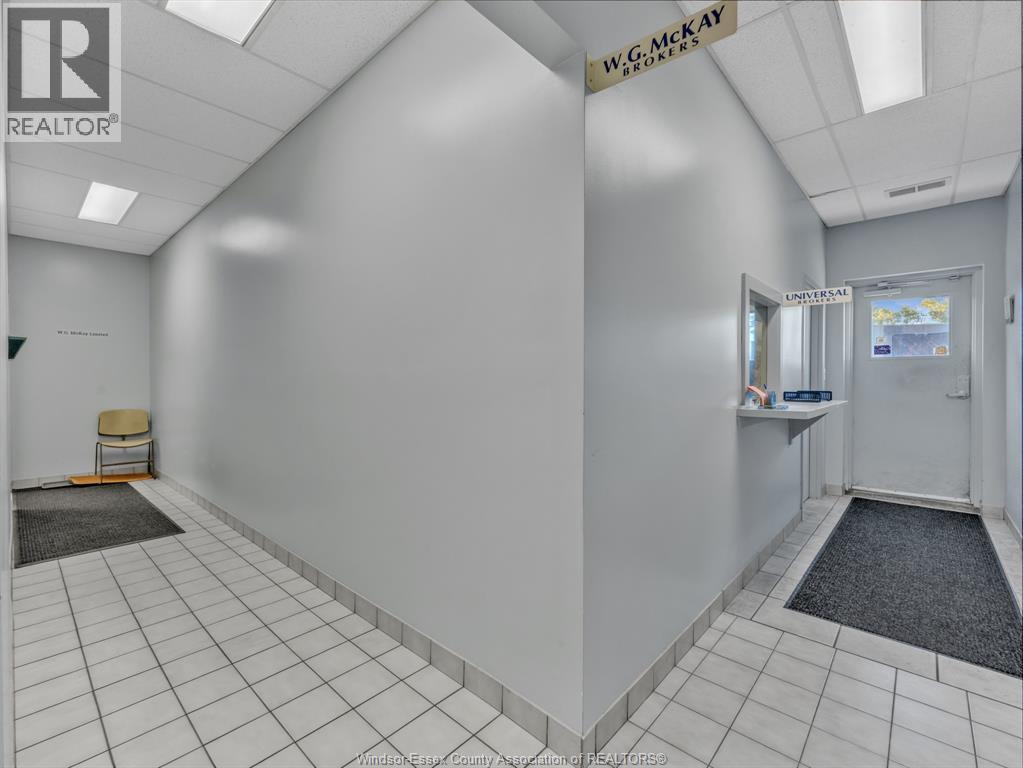 4045 Industrial Drive Unit# C, Windsor, Ontario  N9C 3R8 - Photo 7 - 26022651