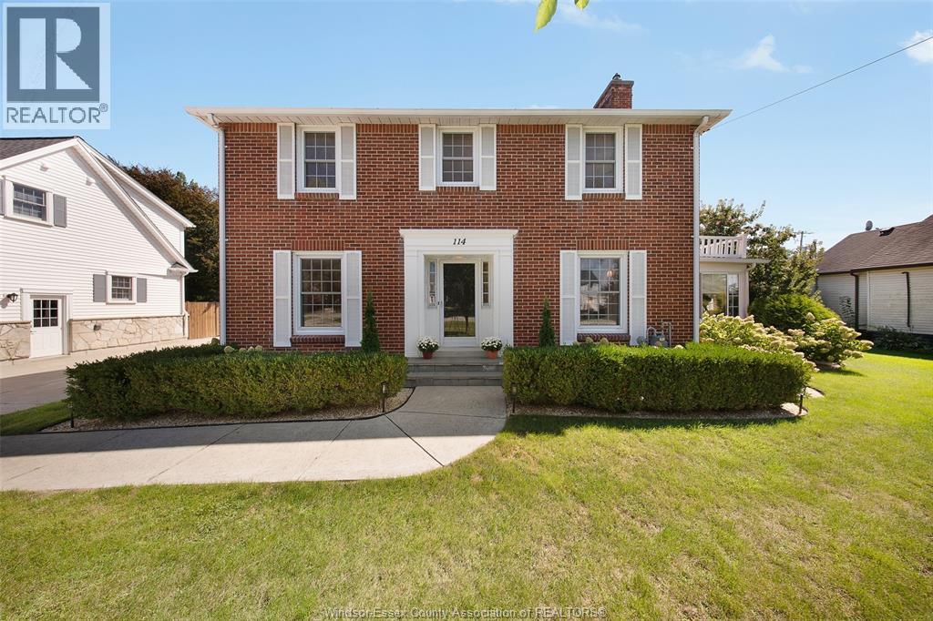 114 Walnut Street North, Harrow, Ontario  N0R 1G0 - Photo 2 - 26022649