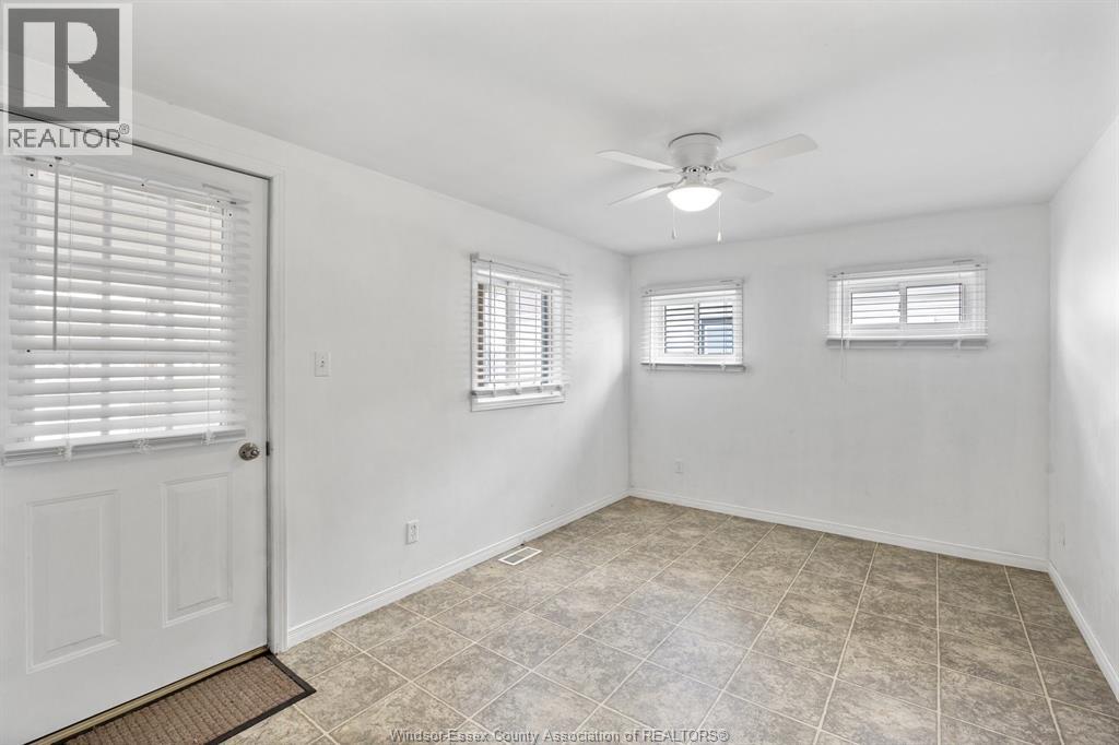 326 Beverly, Essex, Ontario  N8M 2C1 - Photo 7 - 26022657