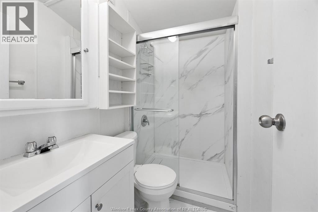 326 Beverly, Essex, Ontario  N8M 2C1 - Photo 8 - 26022657