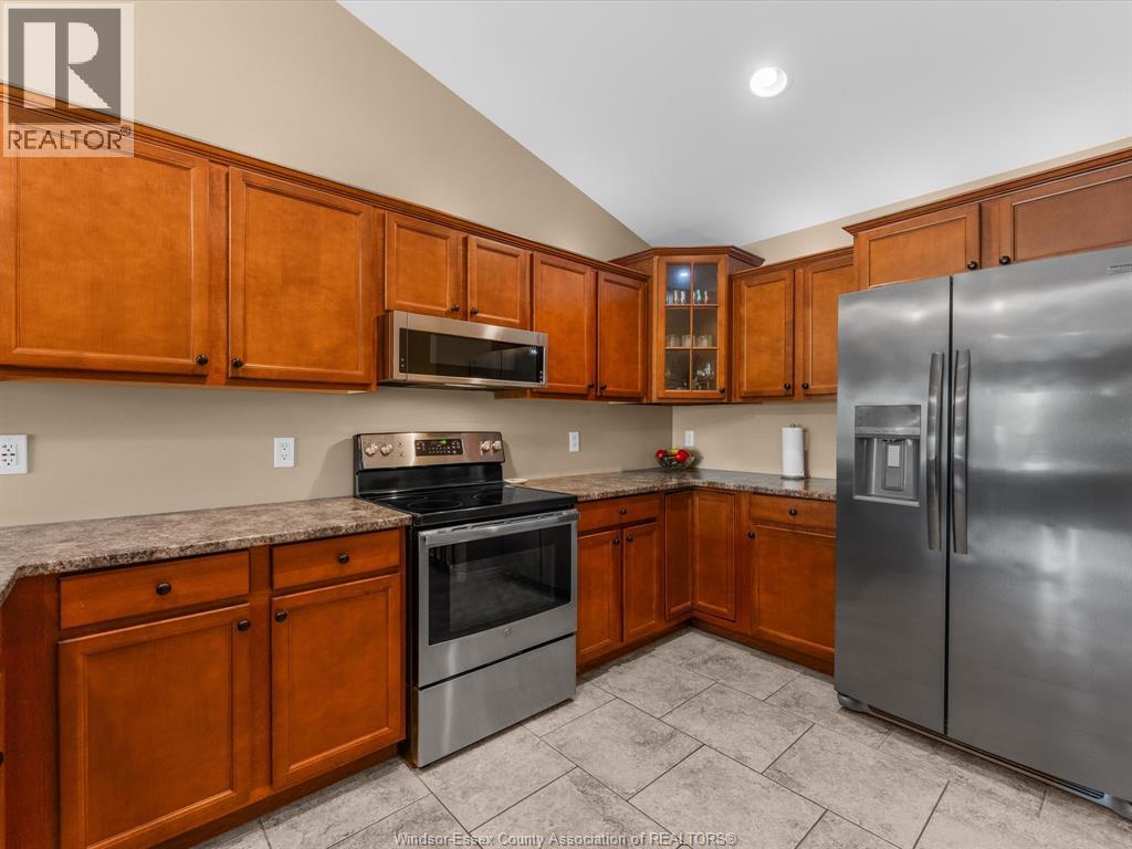 130 Antonio Court, Leamington, Ontario  N8H 5P7 - Photo 9 - 26022659