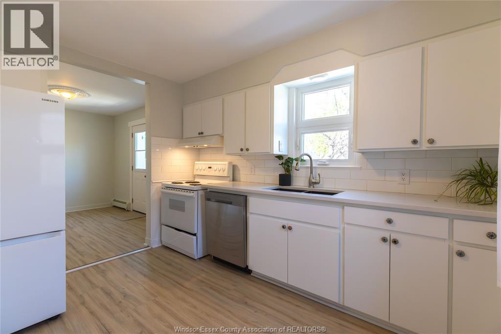 1867 St. Luke, Windsor, Ontario  N8W 3W8 - Photo 8 - 26022665