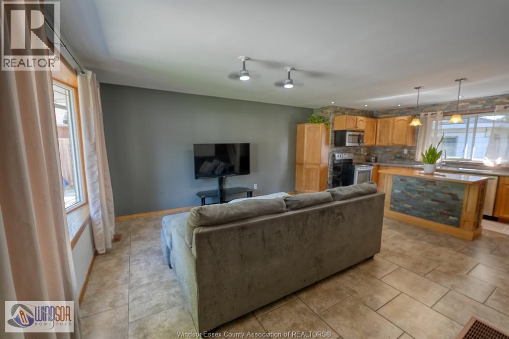243 Hawthorn, Amherstburg, Ontario  N9V 1R9 - Photo 19 - 26022672