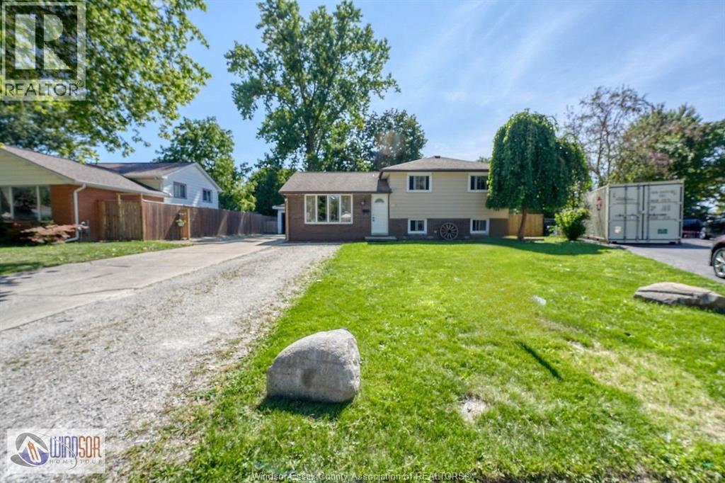 243 Hawthorn, Amherstburg, Ontario  N9V 1R9 - Photo 3 - 26022672