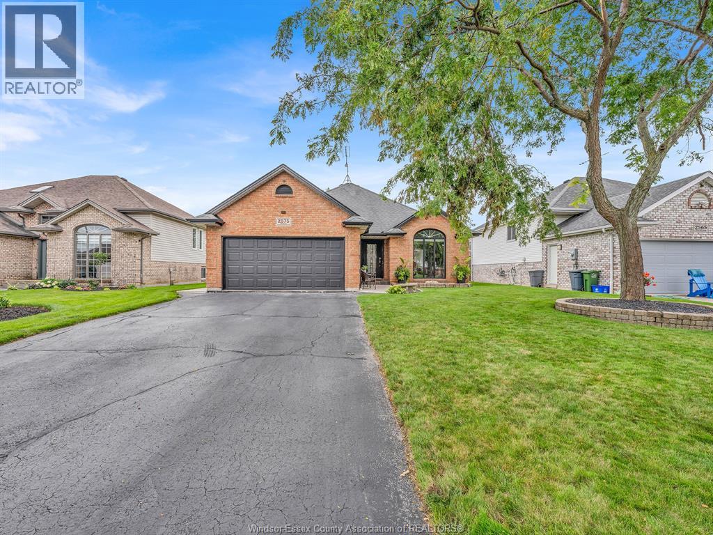 2575 Wildberry, Tecumseh, Ontario  N9K 1C2 - Photo 3 - 26022680