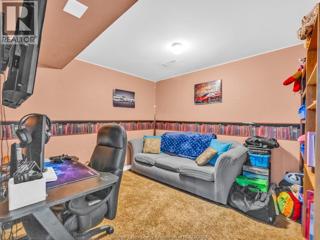 2575 Wildberry, Tecumseh, Ontario  N9K 1C2 - Photo 38 - 26022680