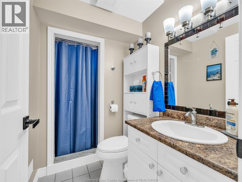 2575 Wildberry, Tecumseh, Ontario  N9K 1C2 - Photo 41 - 26022680