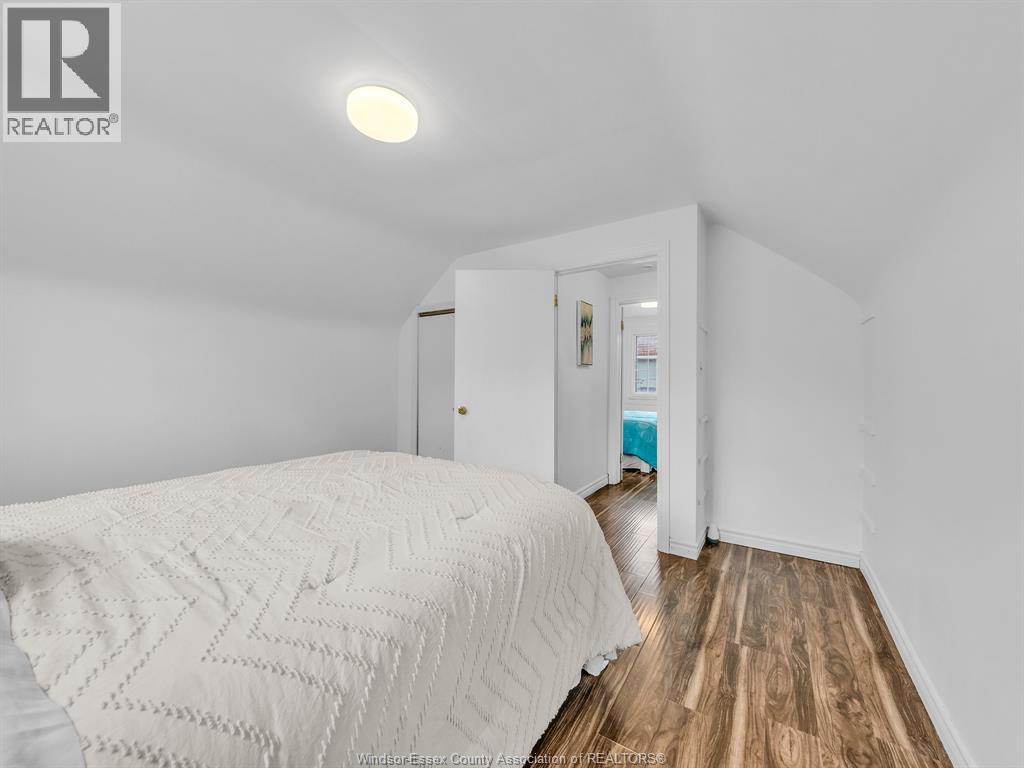 2187 Girardot, Windsor, Ontario  N9B 1R3 - Photo 25 - 26022678