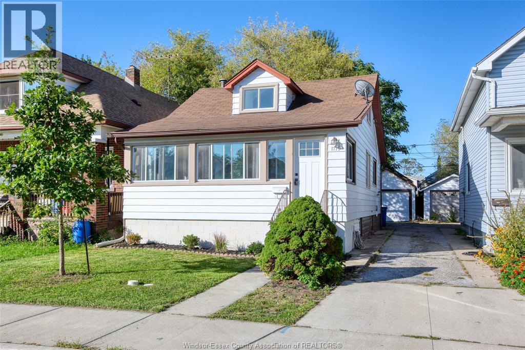1779 CADILLAC, Windsor, Ontario