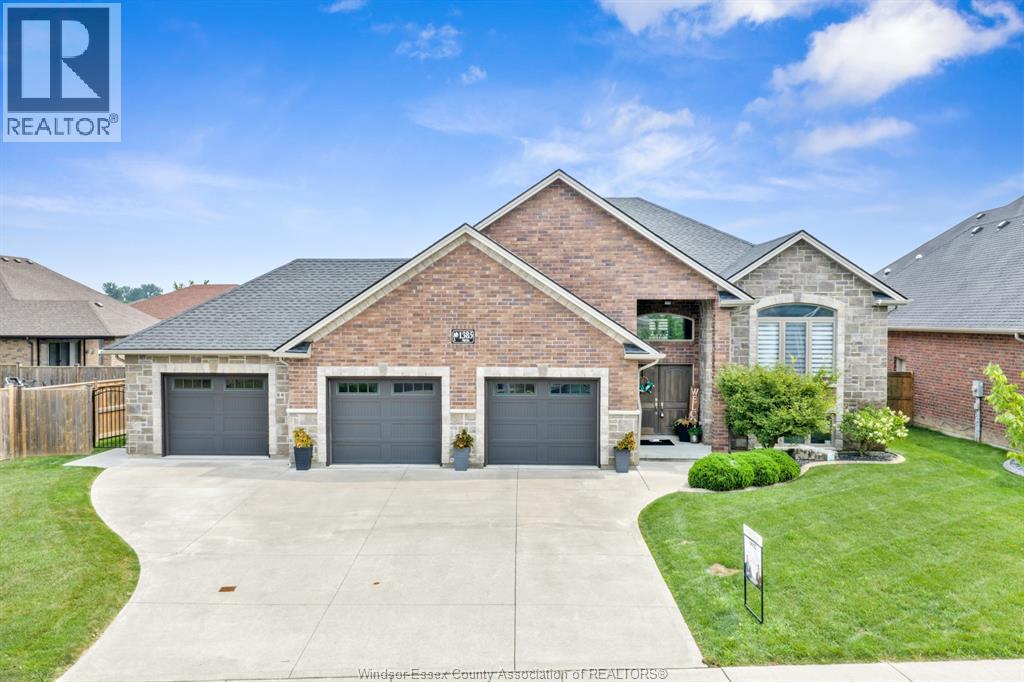 1385 PASCAL AVENUE, Lakeshore, Ontario