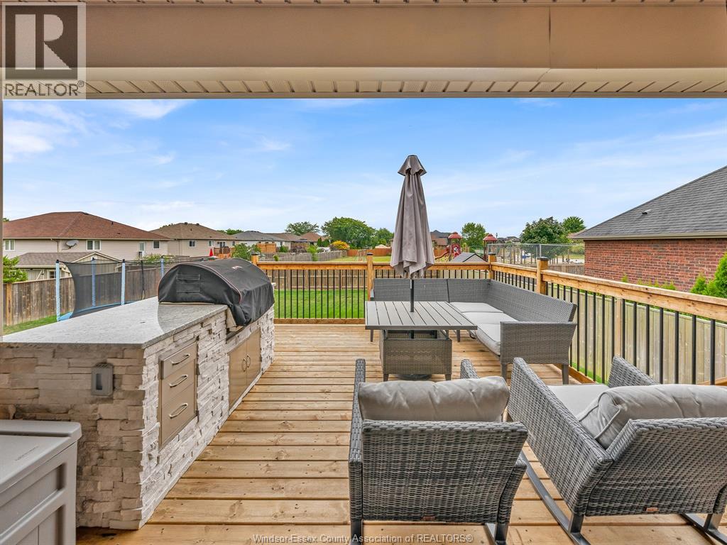1385 Pascal Avenue, Lakeshore, Ontario  N0R 1A0 - Photo 37 - 26022674