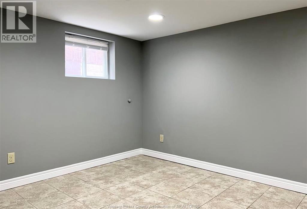 2316-2318 Chilver, Windsor, Ontario  N8W 2V5 - Photo 19 - 26022695