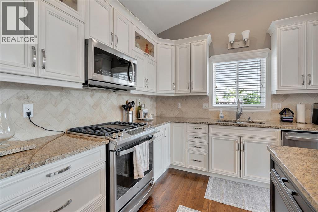 1340 Aspenshore  Ave, Windsor, Ontario  N8P 1Y4 - Photo 8 - 26022692