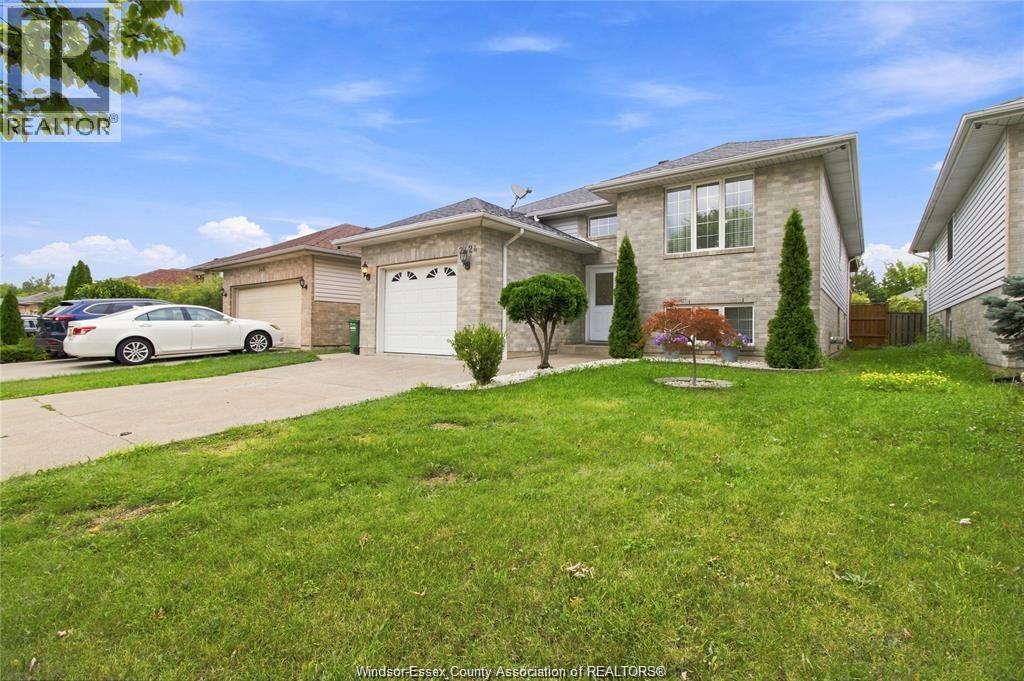 2424 TIMBERCREST AVENUE, Windsor, Ontario