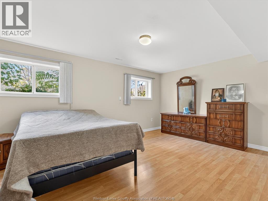 3859 Clara Avenue, Windsor, Ontario  N9E 4X6 - Photo 28 - 26022706